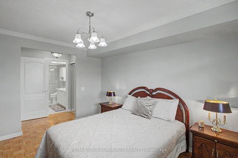 Photo 14 at 312 - 2506 Rutherford Road, Maple, Vaughan