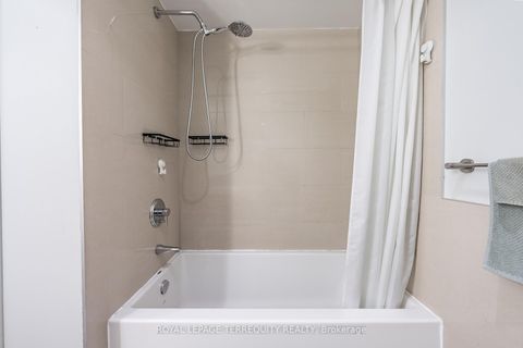 Photo 15 at 2107 - 70 Distillery Lane, Waterfront Communities C8, Toronto