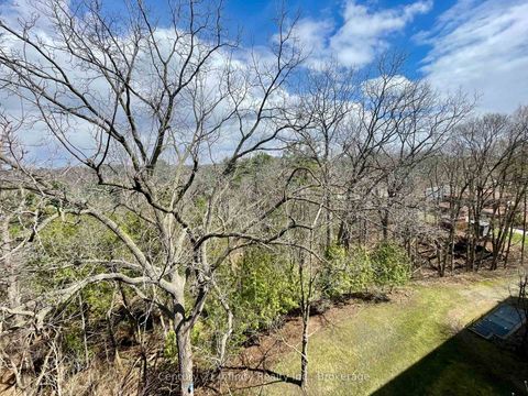 Photo 12 at 5-606 - 50 Old Kingston Road, West Hill, Toronto