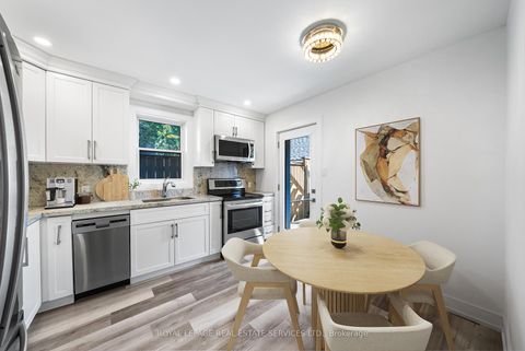 Photo 5 at 50 Arcadian Circle, Long Branch, Toronto