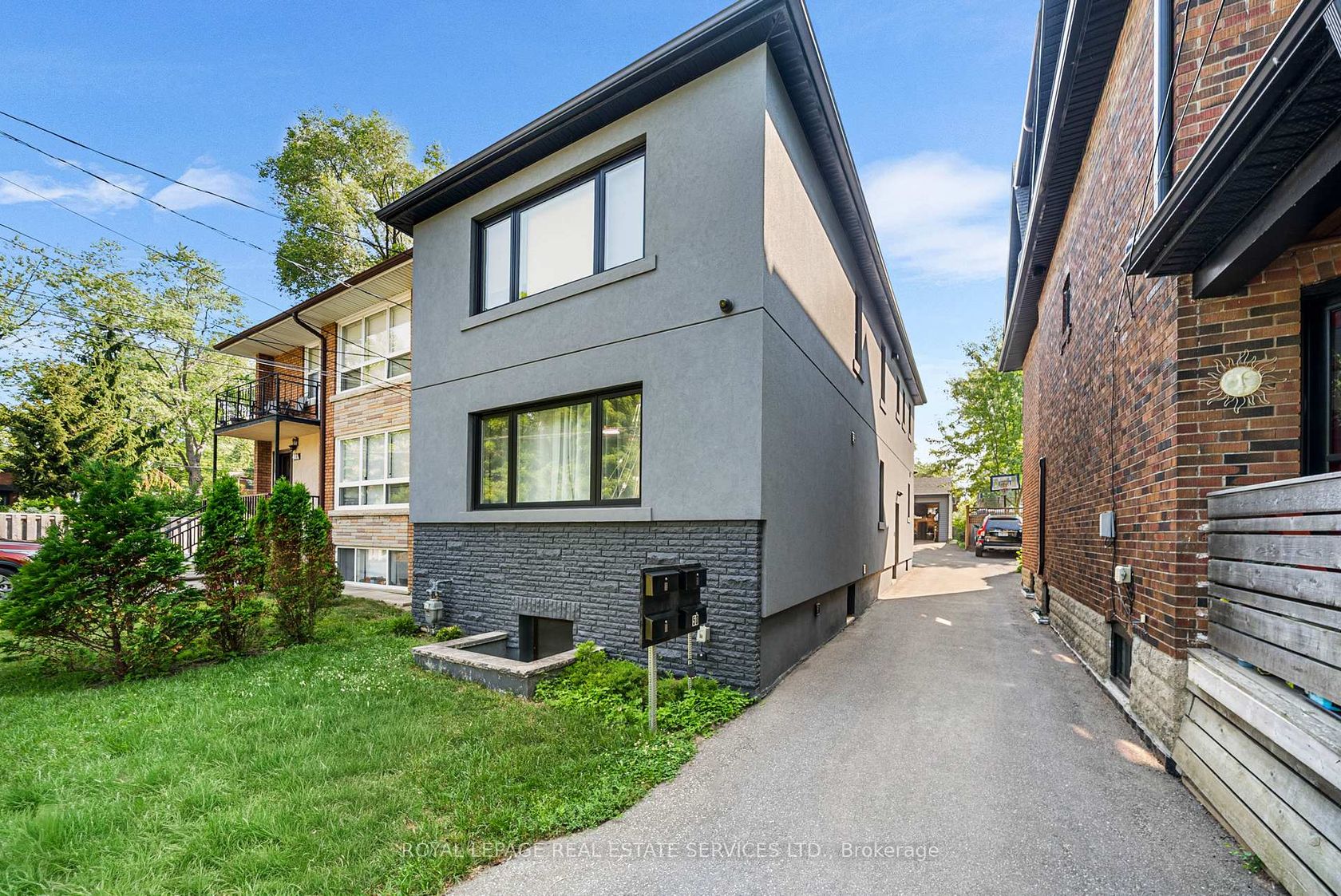 50 Arcadian Circle, Long Branch, Toronto photo 0