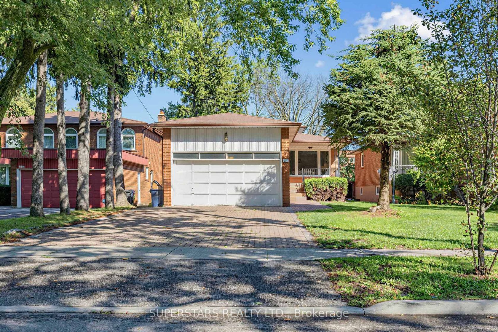 326 Mckee Avenue, Willowdale East, Toronto photo 3