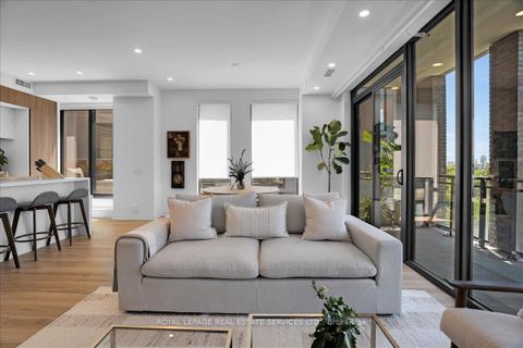Photo 7 at 706 - 1 Hillsdale Avenue W, Eglinton, Toronto