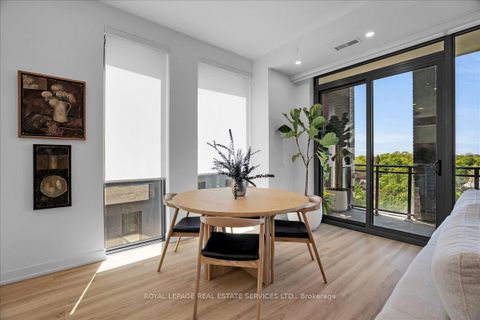 Photo 12 at 706 - 1 Hillsdale Avenue W, Eglinton, Toronto