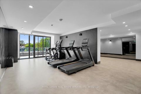 Photo 42 at 706 - 1 Hillsdale Avenue W, Eglinton, Toronto