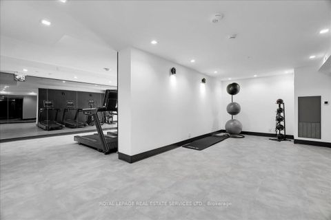 Photo 43 at 706 - 1 Hillsdale Avenue W, Eglinton, Toronto