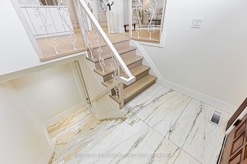 Photo 2 at 74 Navaho Drive, Pleasant View, Toronto