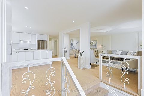 Photo 3 at 74 Navaho Drive, Pleasant View, Toronto