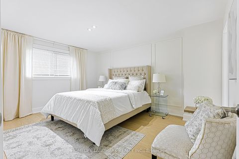 Photo 13 at 74 Navaho Drive, Pleasant View, Toronto