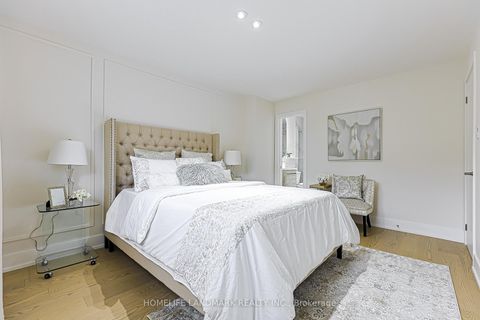 Photo 14 at 74 Navaho Drive, Pleasant View, Toronto