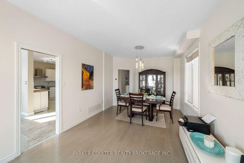 Photo 12 at 23 Sovereign's Gate, Shore, Barrie
