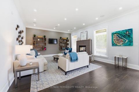 Photo 14 at 130 Edgecroft Road, Queensway, Toronto
