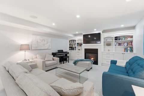 Photo 35 at 130 Edgecroft Road, Queensway, Toronto