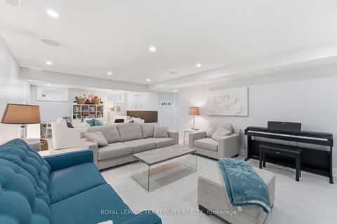 Photo 38 at 130 Edgecroft Road, Queensway, Toronto