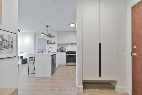 Photo 11 at 503 - 18 Kenaston Gardens, Bayview Village, Toronto