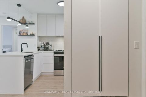 Photo 15 at 503 - 18 Kenaston Gardens, Bayview Village, Toronto