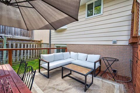 Photo 11 at 11 MacLaren Avenue, Painswick North, Barrie