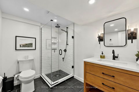 Photo 27 at 11 MacLaren Avenue, Painswick North, Barrie