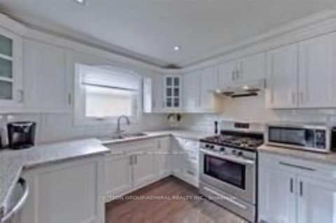 Photo 0 at 114 Cartier Crescent, Crosby, Richmond Hill