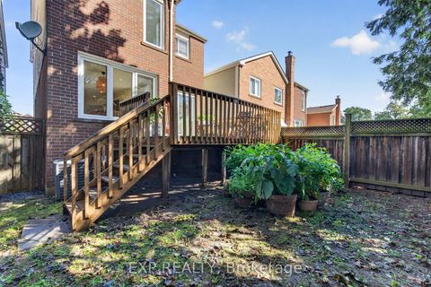 Photo 45 at 109 Winding Lane, Yorkhill, Vaughan