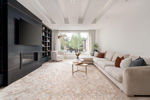 Photo 7 at 63 Northridge Avenue, East York, Toronto