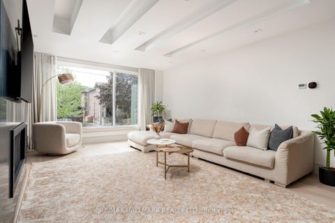 Photo 8 at 63 Northridge Avenue, East York, Toronto