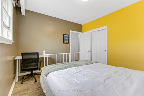 Photo 20 at 108 Garden Avenue, South Richvale, Richmond Hill