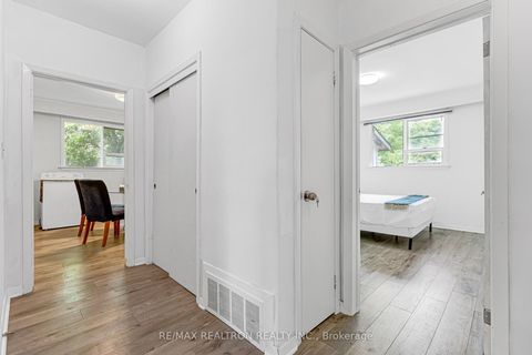Photo 25 at 108 Garden Avenue, South Richvale, Richmond Hill