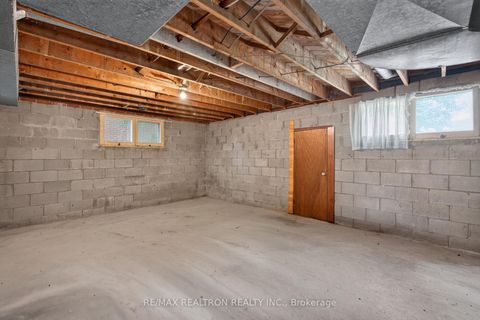 Photo 39 at 108 Garden Avenue, South Richvale, Richmond Hill