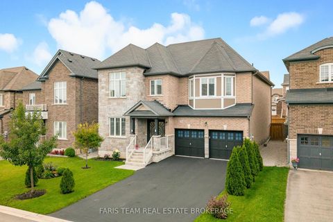 Photo 1 at 1284 Harrington Street, Lefroy, Innisfil