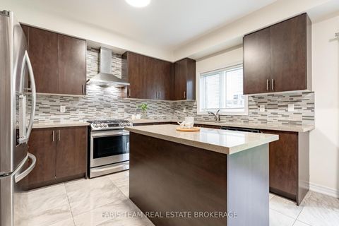 Photo 6 at 1284 Harrington Street, Lefroy, Innisfil