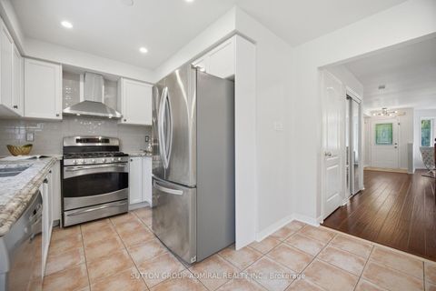 Photo 10 at 187 Red Maple Road, Langstaff, Richmond Hill