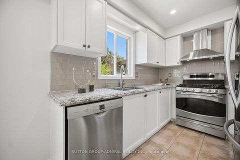 Photo 12 at 187 Red Maple Road, Langstaff, Richmond Hill