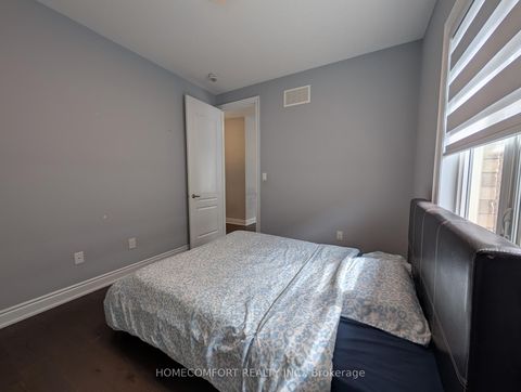 Photo 23 at 230 Paradelle Drive, Oak Ridges Lake Wilcox, Richmond Hill