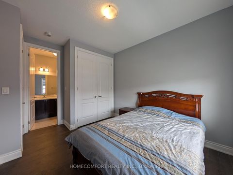 Photo 27 at 230 Paradelle Drive, Oak Ridges Lake Wilcox, Richmond Hill