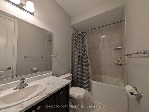 Photo 28 at 230 Paradelle Drive, Oak Ridges Lake Wilcox, Richmond Hill