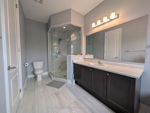 Photo 34 at 230 Paradelle Drive, Oak Ridges Lake Wilcox, Richmond Hill