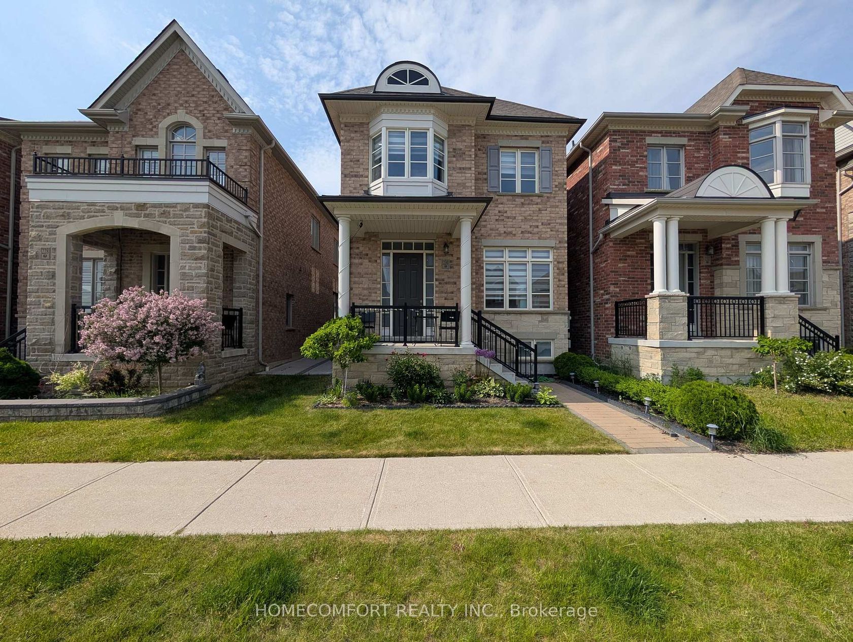 230 Paradelle Drive, Oak Ridges Lake Wilcox, Richmond Hill photo number 2