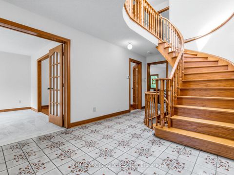 Photo 5 at 157 Coon's Road, Oak Ridges, Richmond Hill
