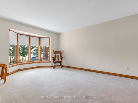Photo 6 at 157 Coon's Road, Oak Ridges, Richmond Hill
