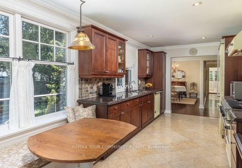 Photo 8 at 12 Wynnview Court, Cliffside, Toronto