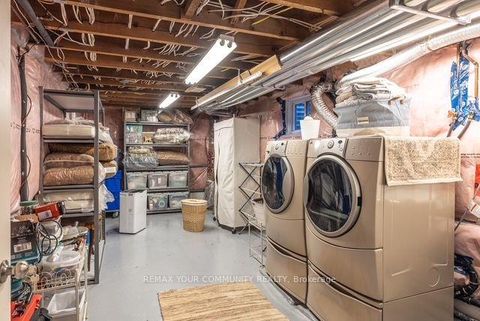 Photo 32 at 12 Wynnview Court, Cliffside, Toronto