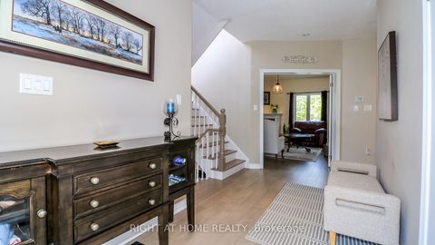 Photo 4 at 26 Stapleton Place, Ardagh, Barrie