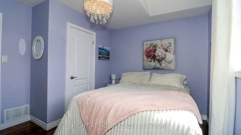 Photo 15 at 26 Stapleton Place, Ardagh, Barrie