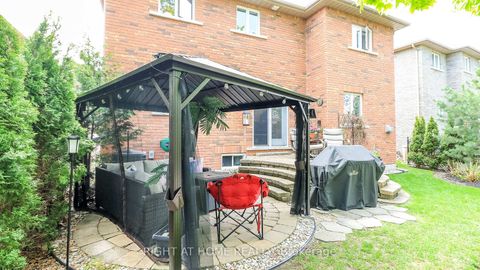 Photo 23 at 26 Stapleton Place, Ardagh, Barrie