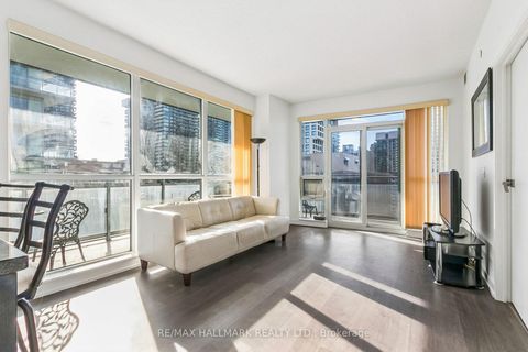 Photo 6 at 1212 - 98 Lillian Street, Mount Pleasant West, Toronto