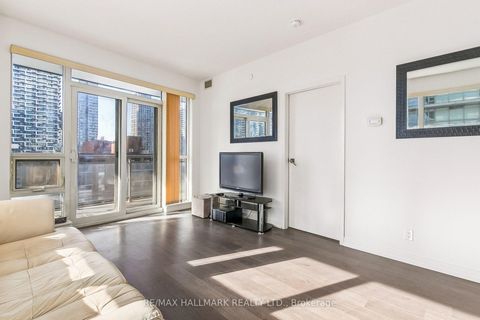 Photo 8 at 1212 - 98 Lillian Street, Mount Pleasant West, Toronto
