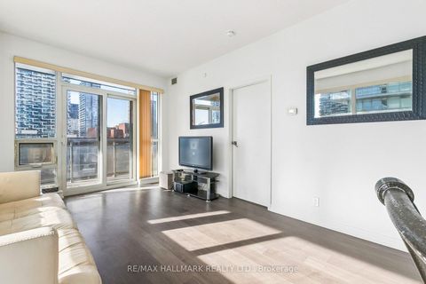 Photo 10 at 1212 - 98 Lillian Street, Mount Pleasant West, Toronto
