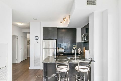 Photo 15 at 1212 - 98 Lillian Street, Mount Pleasant West, Toronto