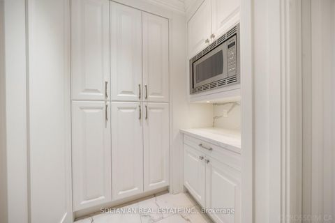 Photo 13 at 74 Yongehurst Road, North Richvale, Richmond Hill